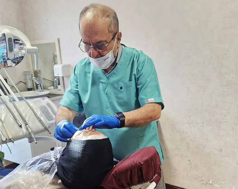 Dr alirezaei dentist2